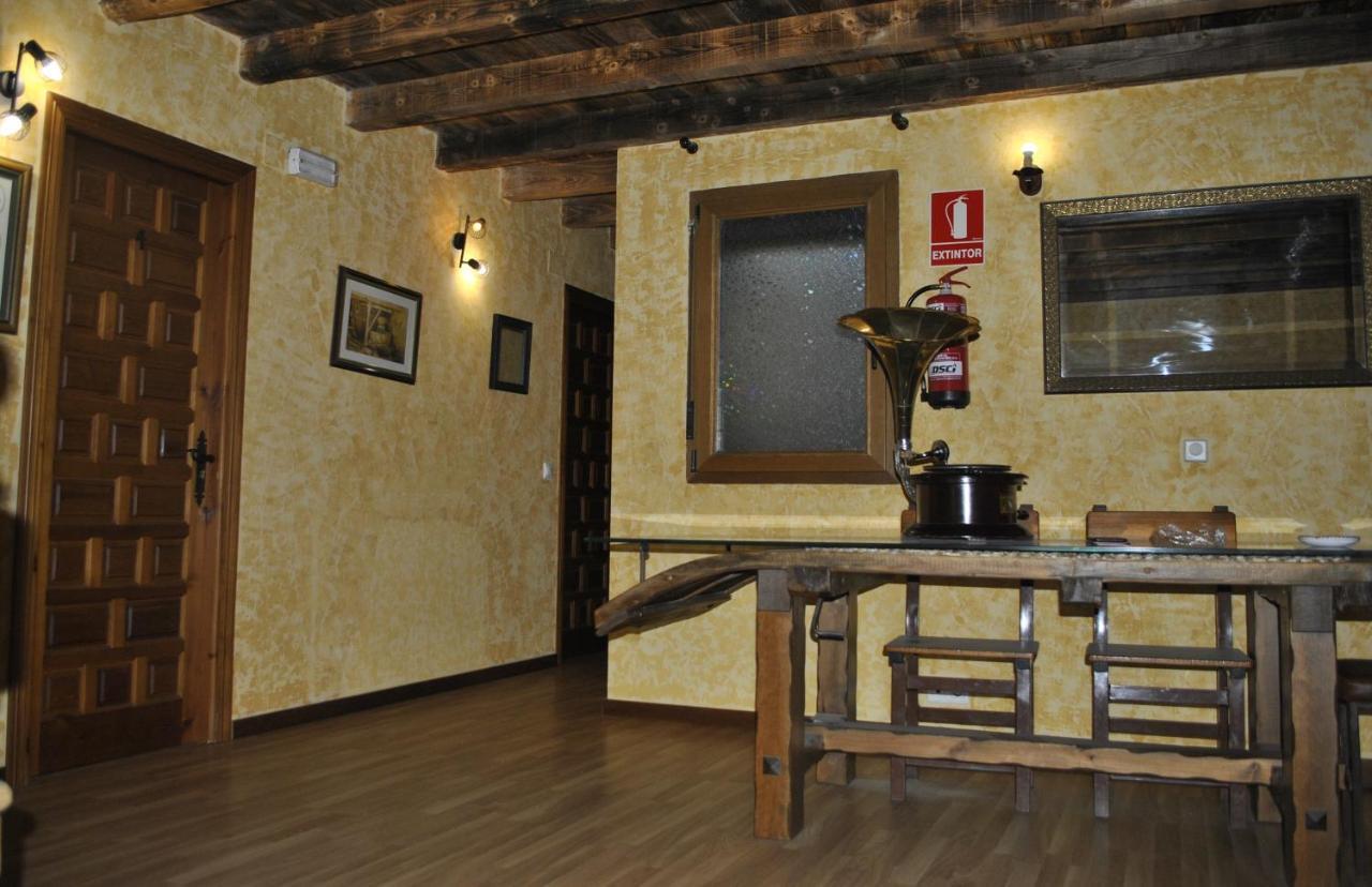 Hotel Rural Los Perales Сан-Витеро Экстерьер фото