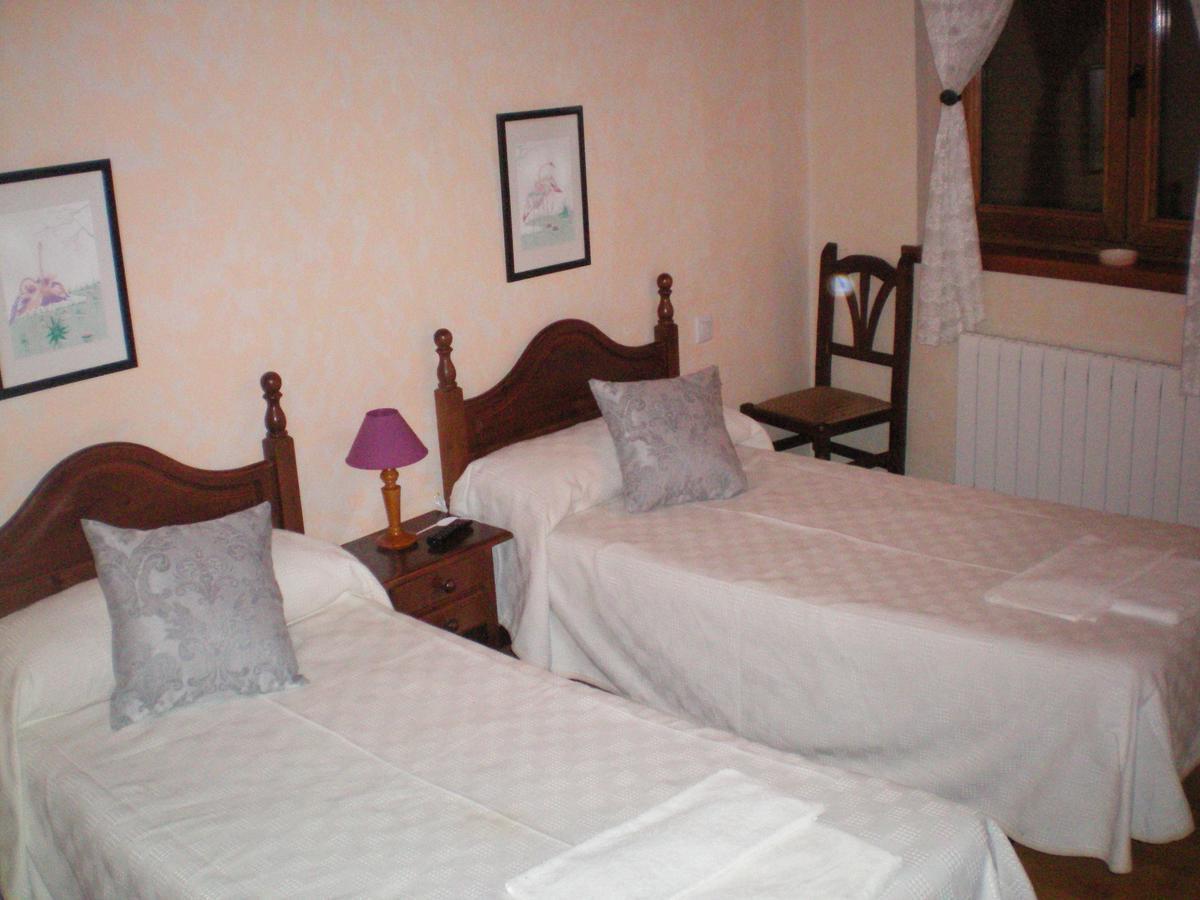 Hotel Rural Los Perales Сан-Витеро Экстерьер фото